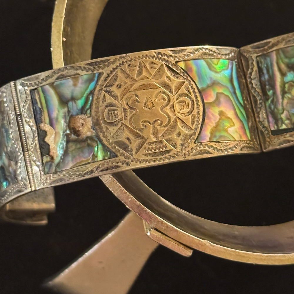Vintage Abalone and Sterling Mexican Bracelet - Picture 7 of 15